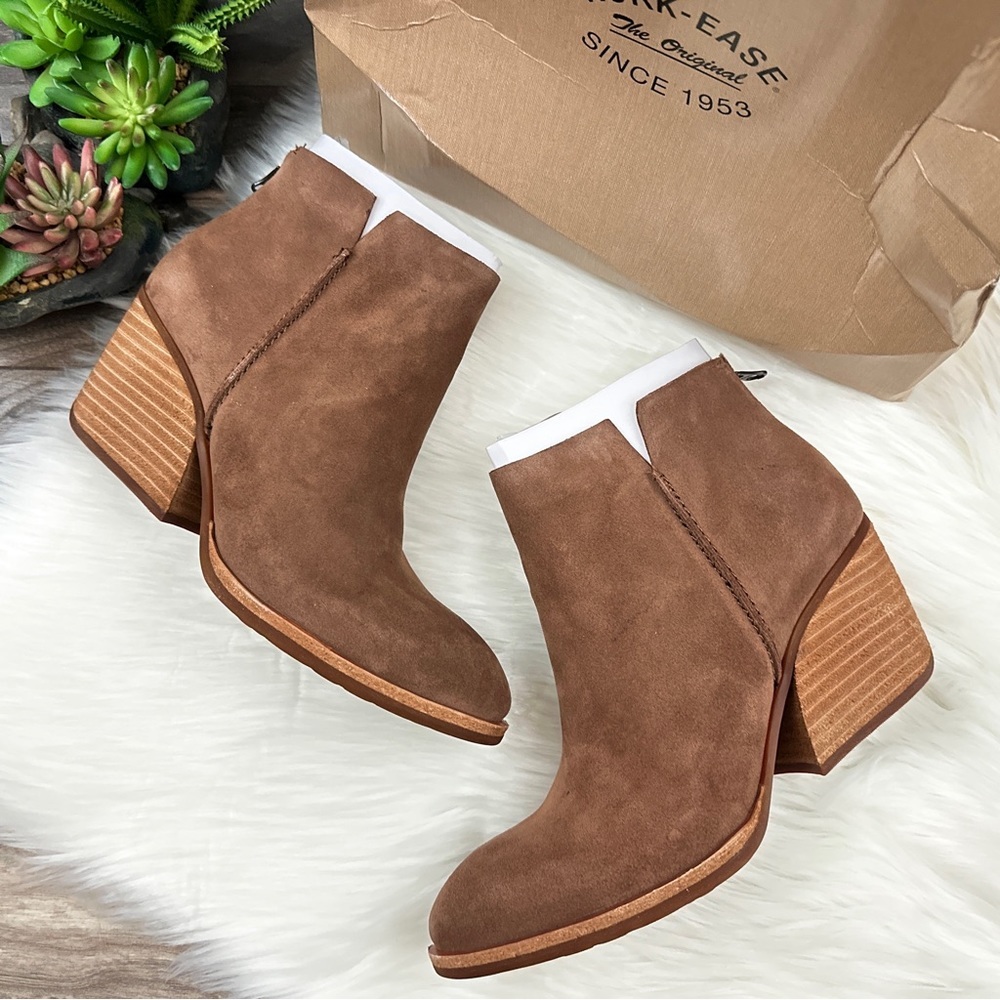 NIB Kork Ease Chandra Suede Leather Ankle Bootie Boots 9M 40.5 Brown